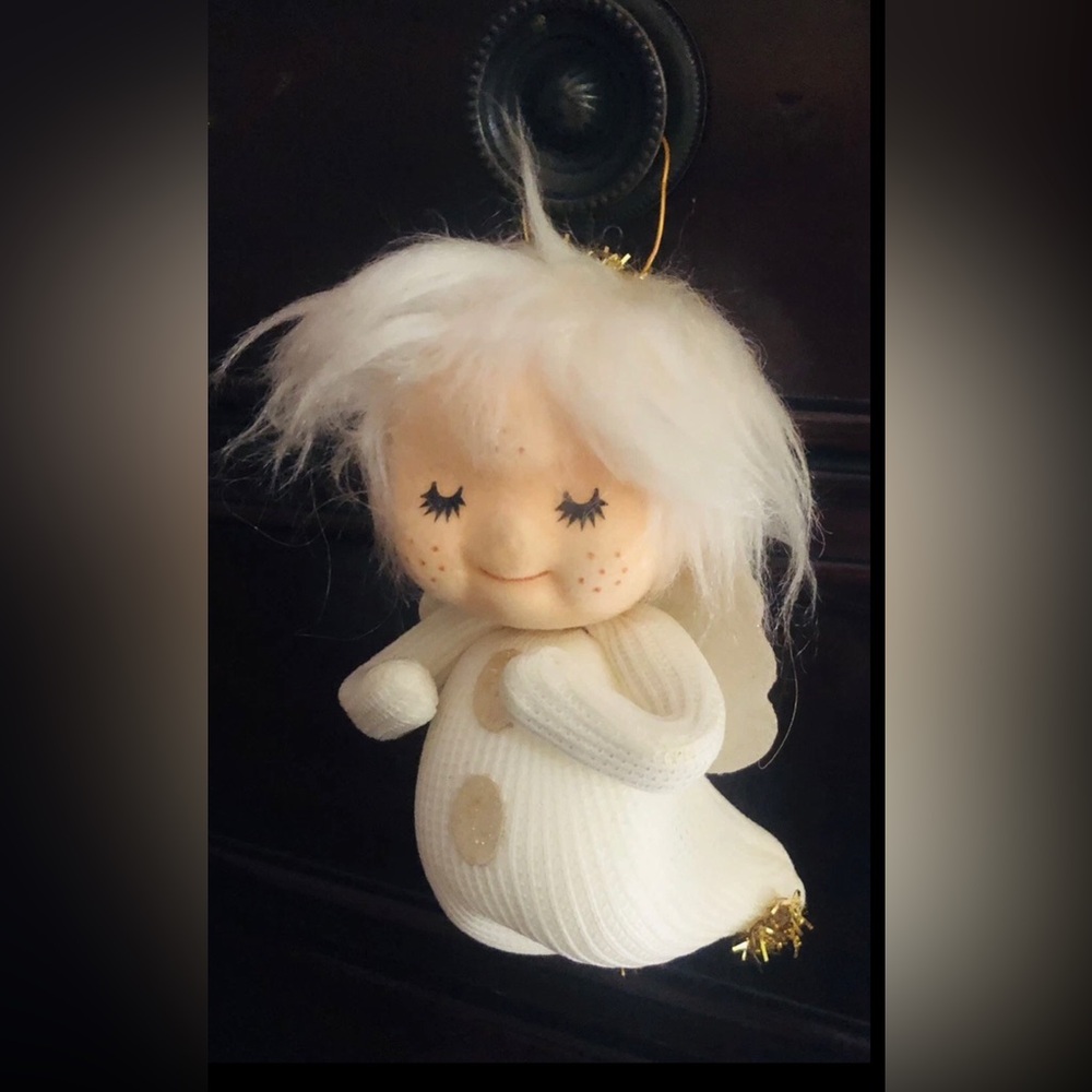 Vtg Christmas Angel Ornament Freckles White Hair Cloth Body Made in Japan